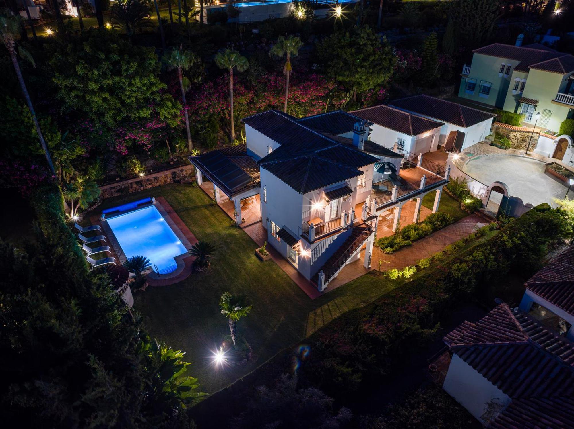 Vacation Marbella I Villa Faldo, Golf Valley, Private Pool, 24H Security, 10 Min From The Marina Exteriör bild